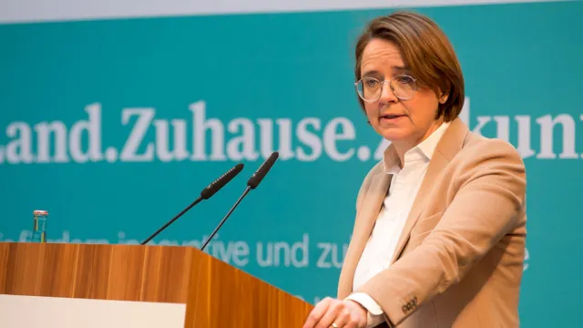 Landzuhausezukunft_Widmann-Mauz