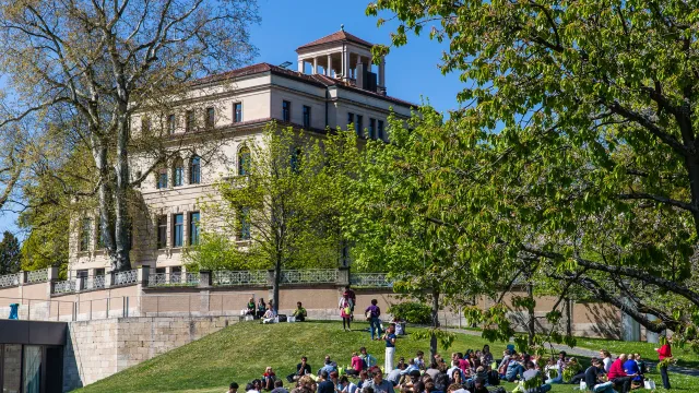Robert Bosch Haus_UWC-Schüler_1200x900.jpg