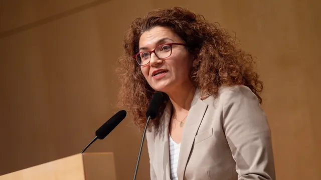 [DE Copy] Ayse Özbabacan_Credits Stadt Stuttgart-Martin Lorenz_1600x900.jpg