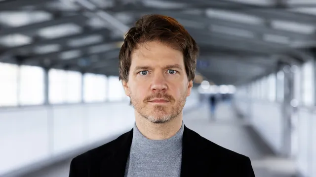 Hannes-Schammann(web)_Foto-Oliver-Look_1600x900_0.jpg