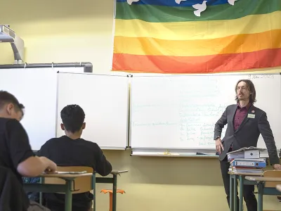 [DE Copy] Starke LEhrer_Meldung_Alternativbild-teaser