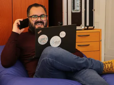 Khalid Alaboud bei Arbeit_Credits privat_800x600.jpg