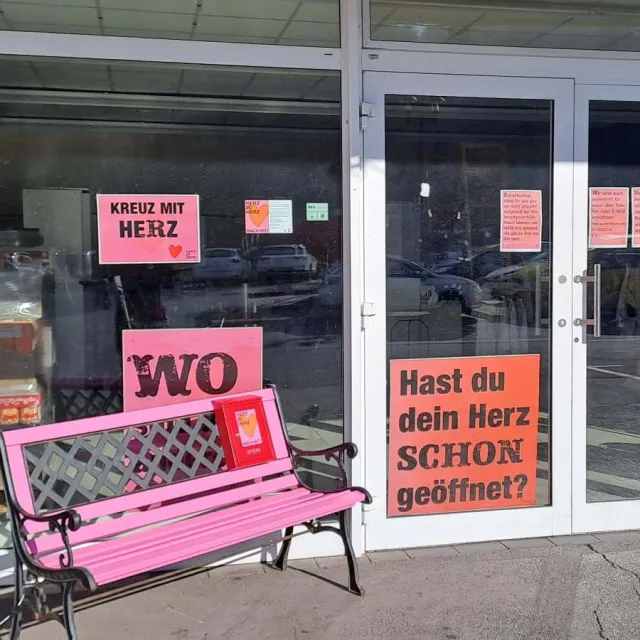 Schaufenster Projekt Herz zu Herz_Qulturwerkstatt_600x600.jpg