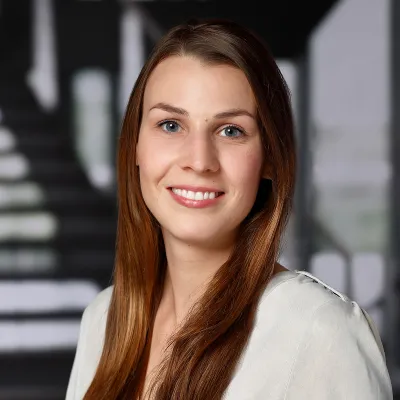 Larissa Joos