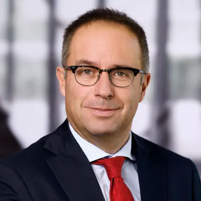 Stefan Schott