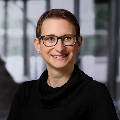 Julia Hoeter