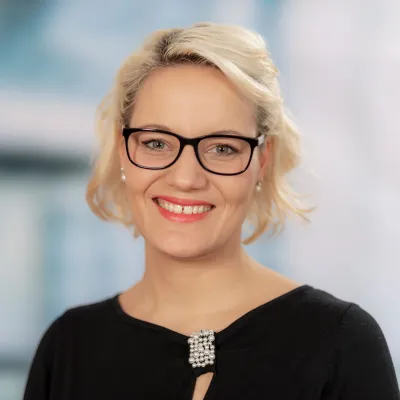 Julia Gens