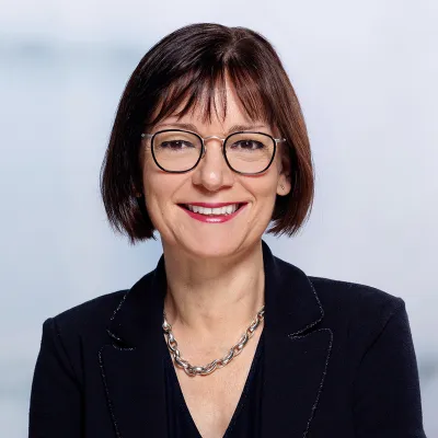 Bernadette Klapper