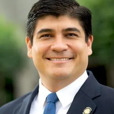 Carlos Alvarado