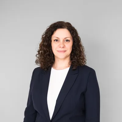 Alessandra_Sasso_headshot_201_800px.png